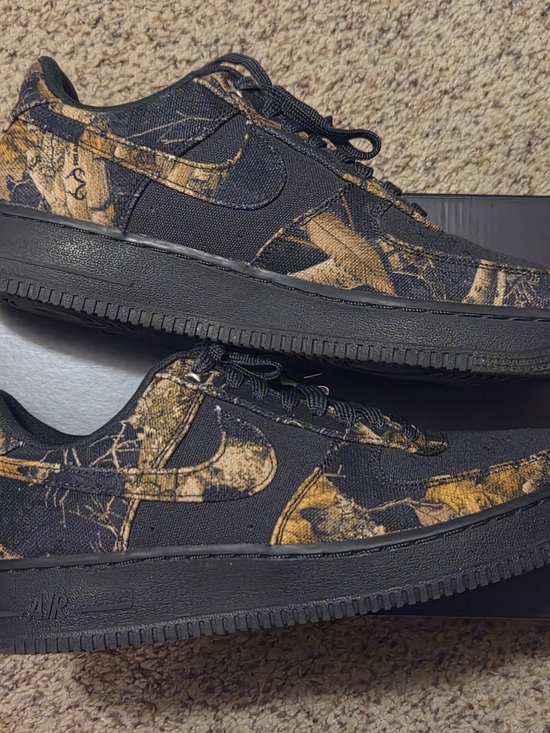 Nike Air Force Other - Nike Men’s Air Force 1 - Black with Brown Realtree Camo Print Size 10